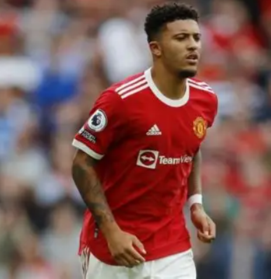 欧联杯维拉胜里尔，桑乔表现引争议与未来去向成焦点